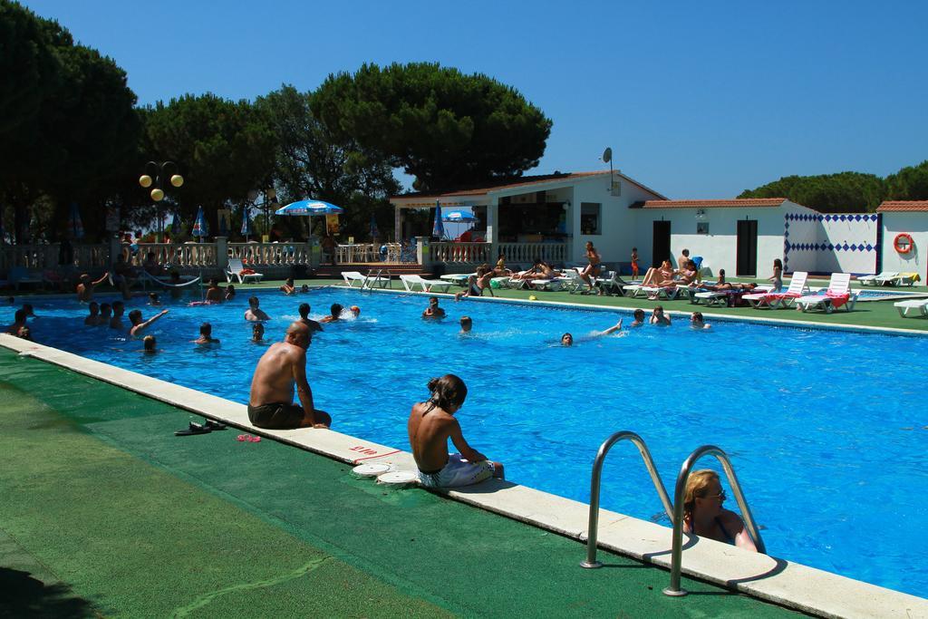Camping Roca Grossa Calella Dış mekan fotoğraf