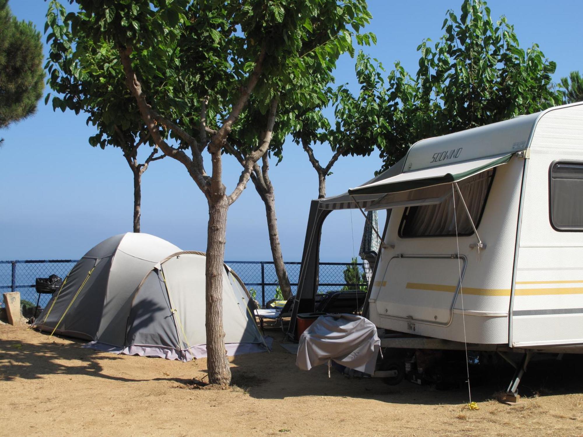 Camping Roca Grossa Calella Dış mekan fotoğraf