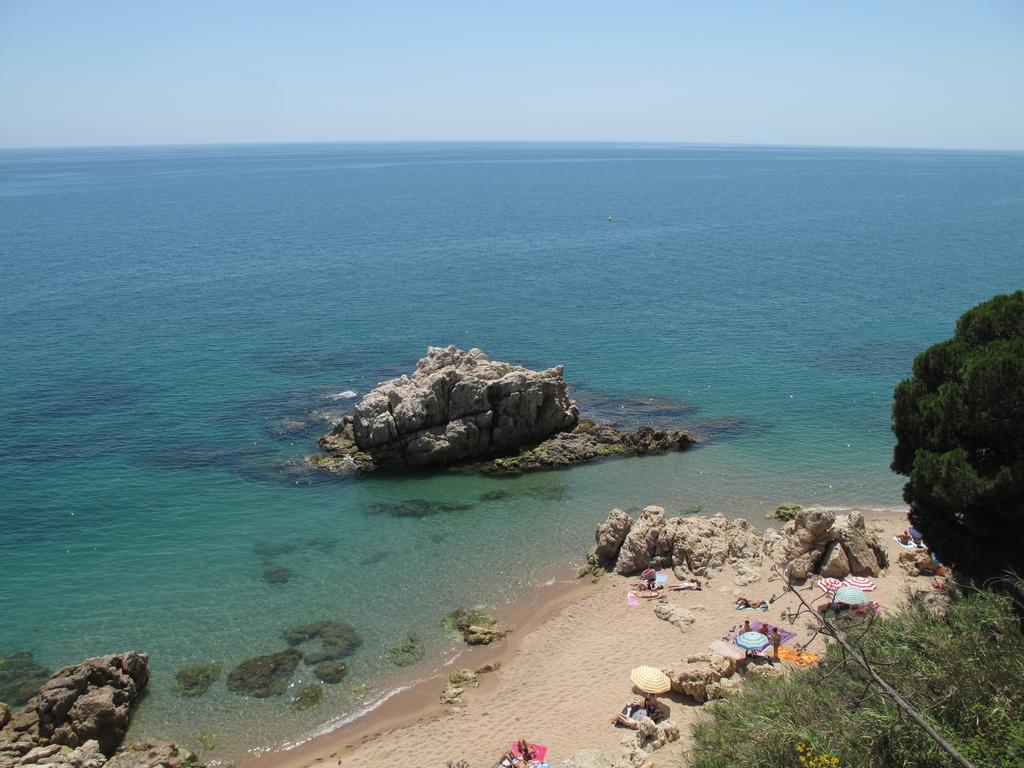 Camping Roca Grossa Calella Dış mekan fotoğraf